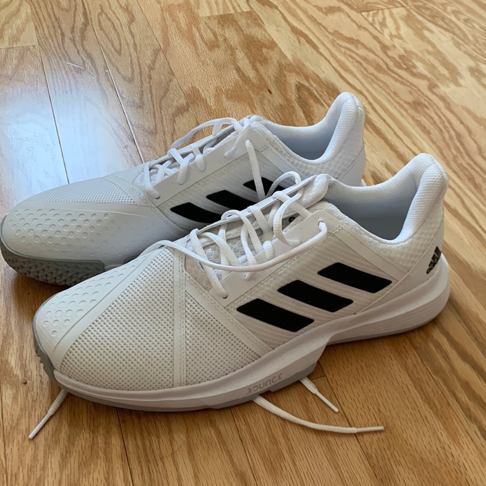 White Adidas tennis shoes